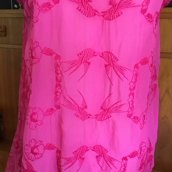 BRIGHT PINK HI-LO SILK BLOUSE - Picture 6 of 8